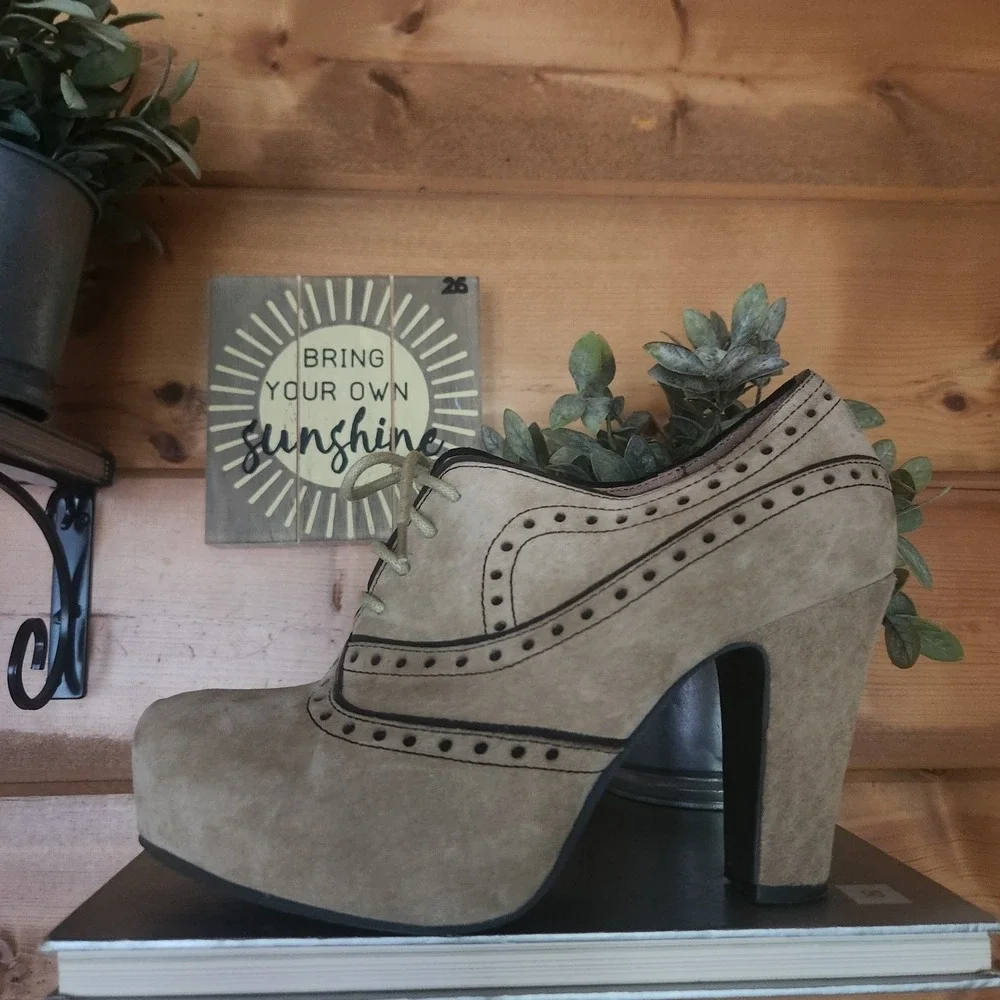 Miz Mooz Lance Platform Heels Suede Leather Oxford Wingtip Booties Boots Sz 8.5